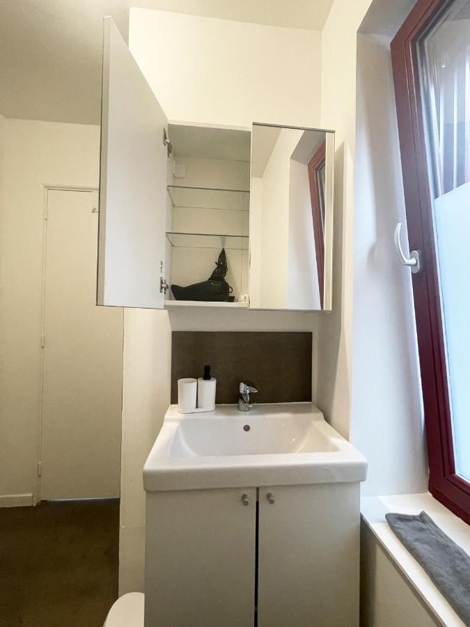 Le Balcon Rouge Apartman Noisy-le-Sec Kültér fotó