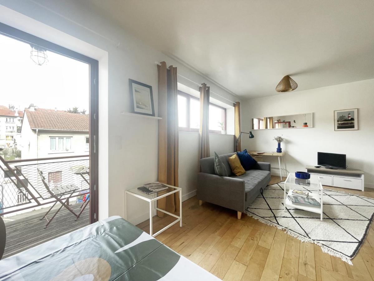 Le Balcon Rouge Apartman Noisy-le-Sec Kültér fotó